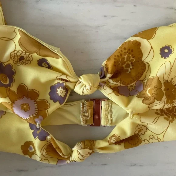 for love and lemons lillian knot top🌻 - Picture 5 of 12